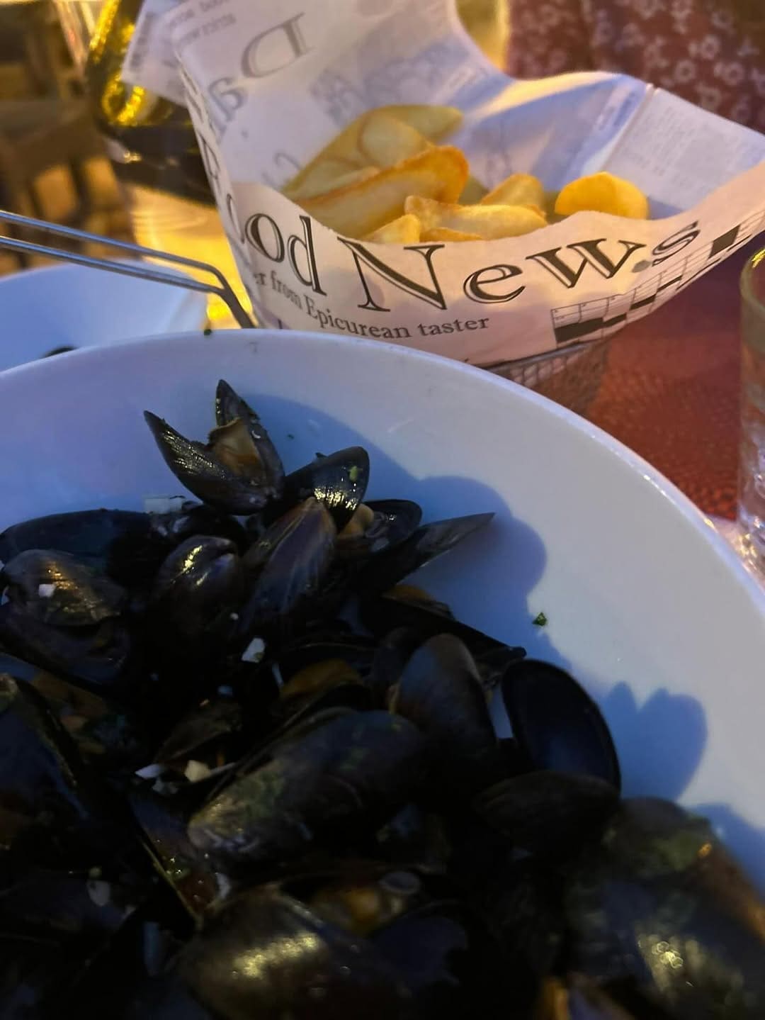 Agence M Com Marseille Hyde Bistro Nice Restaurant Bar a Vin Moules marinieres